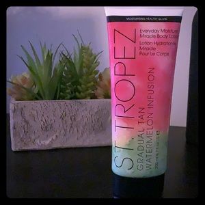 St. Tropez Gradual Tan Watermelon Infusion Lotion